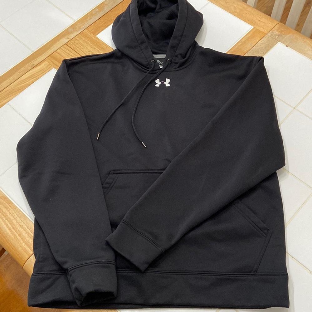 Men’s Under Armour Black Hoodie Sweatshirt
